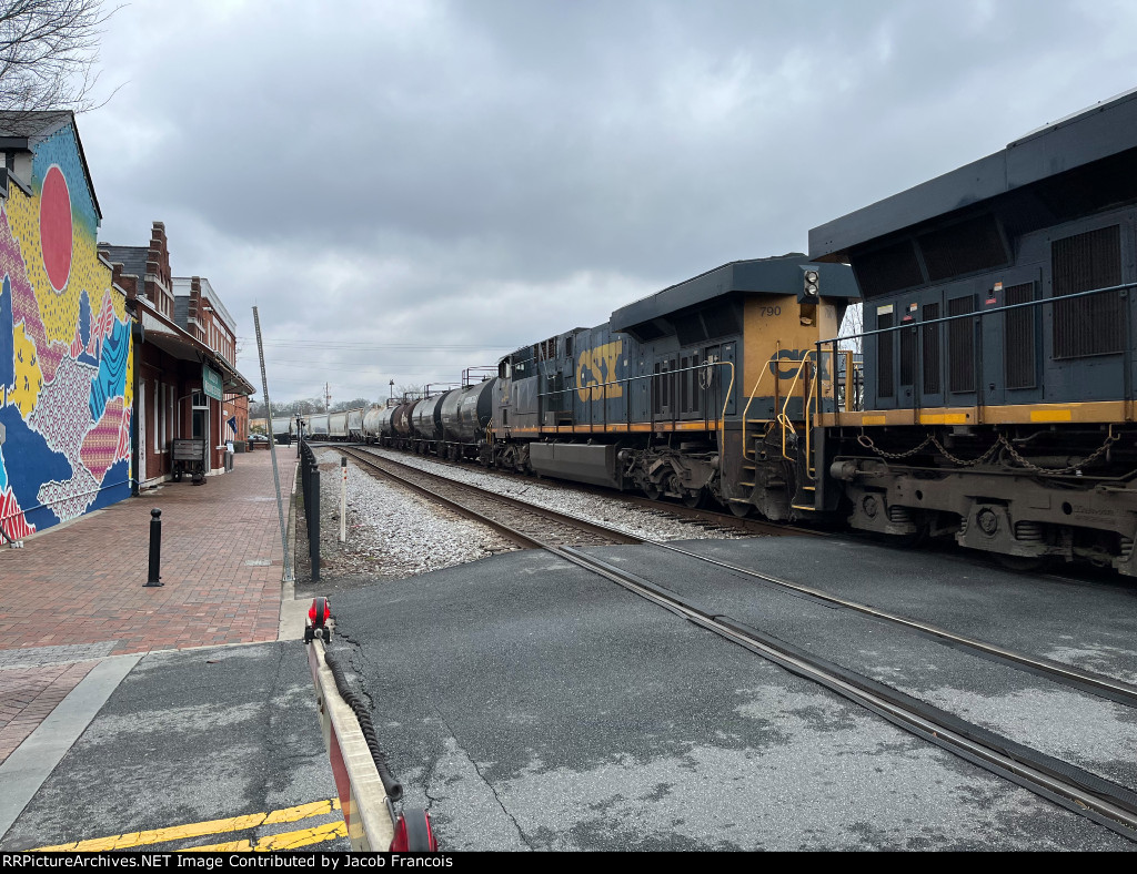 CSX 790